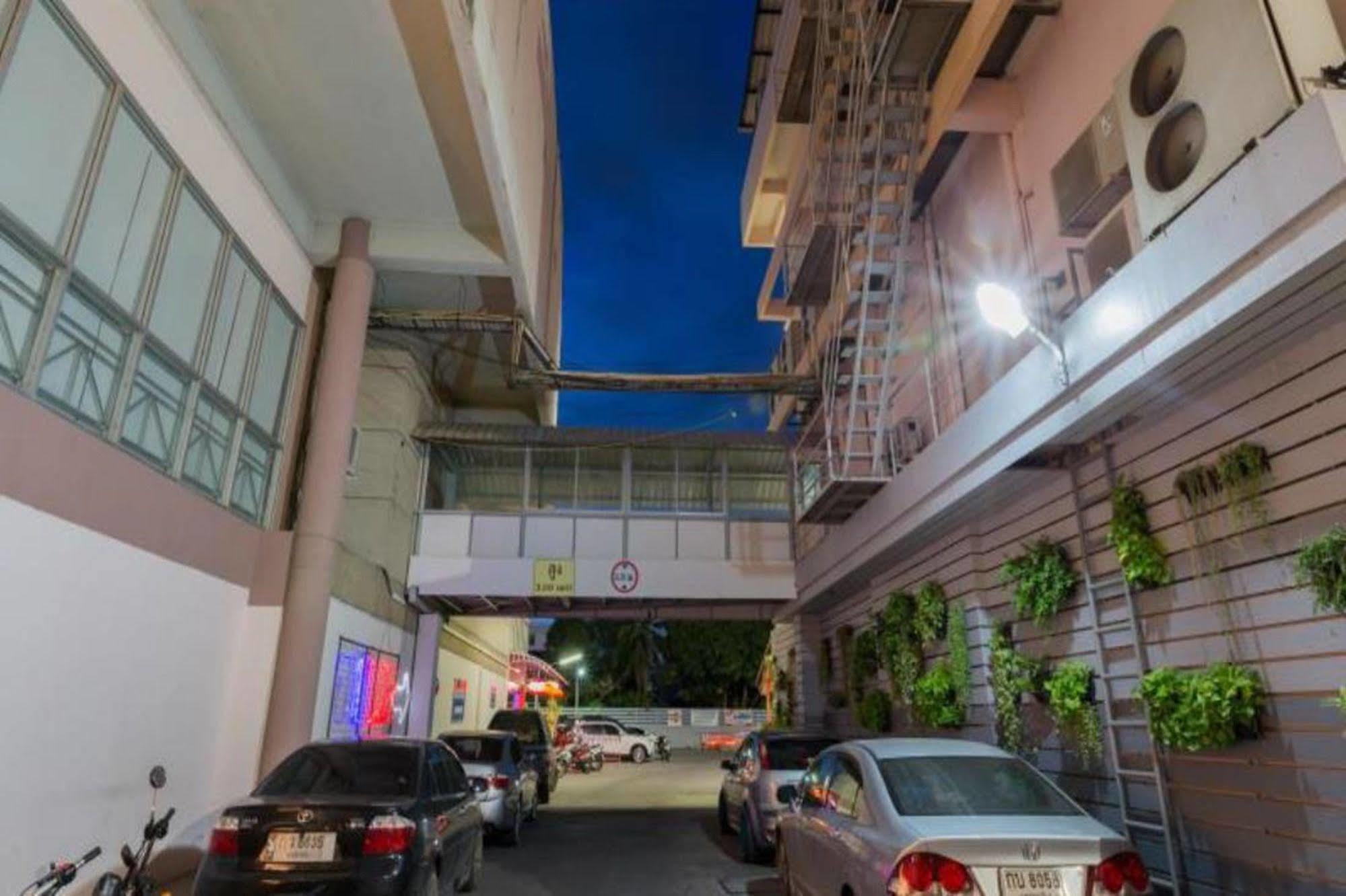 Nakhonratchasima Korat Hotel - Sha Plus מראה חיצוני תמונה