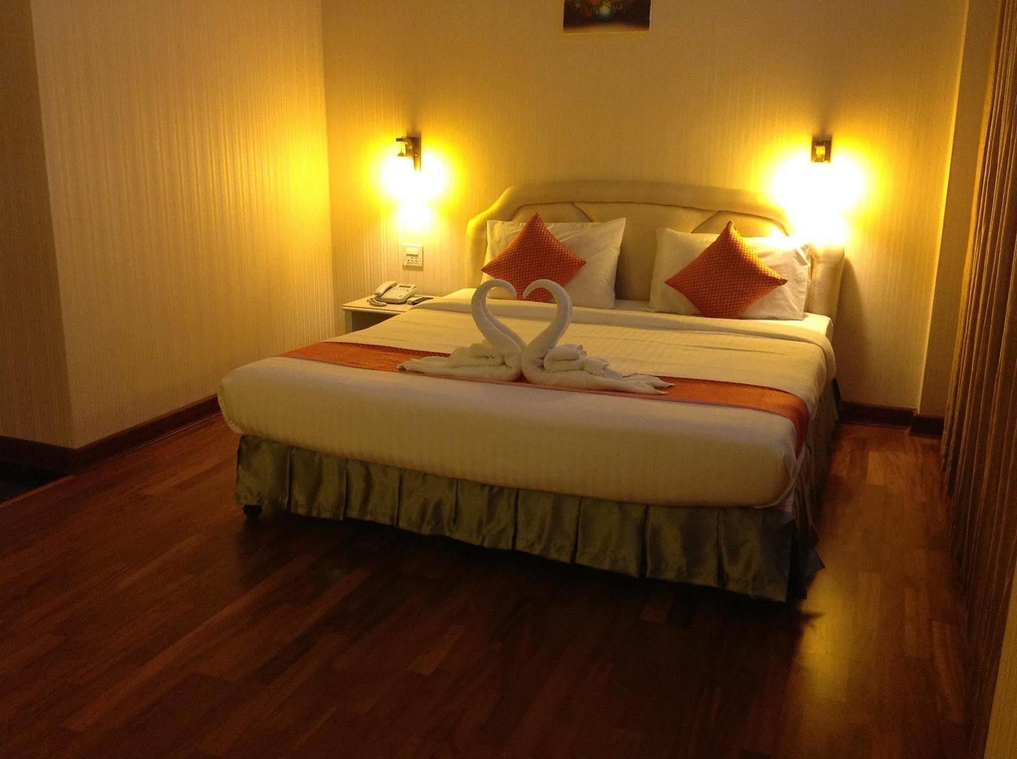 Nakhonratchasima Korat Hotel - Sha Plus מראה חיצוני תמונה